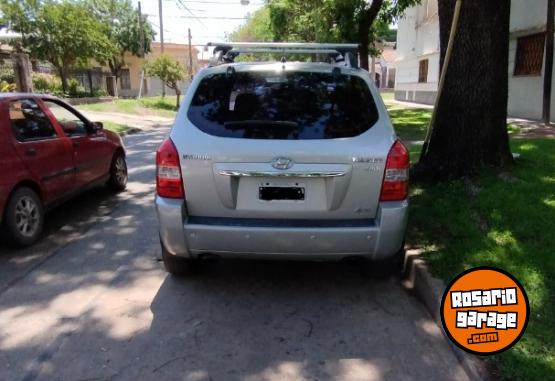 Camionetas - Hyundai Tucson CRDI 4WD 4x4 2008 Diesel 247000Km - En Venta