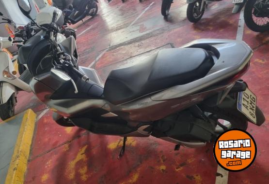 Motos - Honda pcx 2019 Nafta 12000Km - En Venta