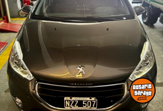 Autos - Peugeot 208 Feline Pack Cuir 2014 Nafta 88000Km - En Venta