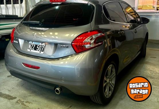 Autos - Peugeot 208 Feline Pack Cuir 2014 Nafta 88000Km - En Venta