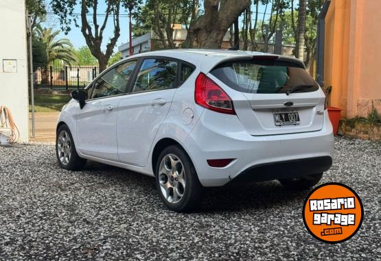 Autos - Ford FIESTA TITANIUM 1.6L N 2012 Nafta 91500Km - En Venta