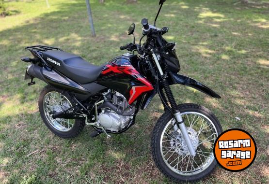 Motos - Honda XR 150L 2023 Nafta 1600Km - En Venta