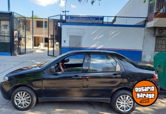 Autos - Fiat SIENA 2014 GNC 249900Km - En Venta