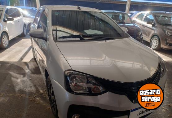 Autos - Toyota Etios XLS AT 2022 Nafta 24000Km - En Venta