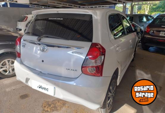 Autos - Toyota Etios XLS AT 2022 Nafta 24000Km - En Venta