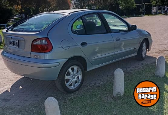 Autos - Renault Megane 2005 Diesel 187000Km - En Venta