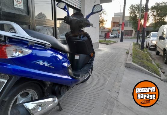 Motos - Suzuki An 125 2014 Nafta 27000Km - En Venta