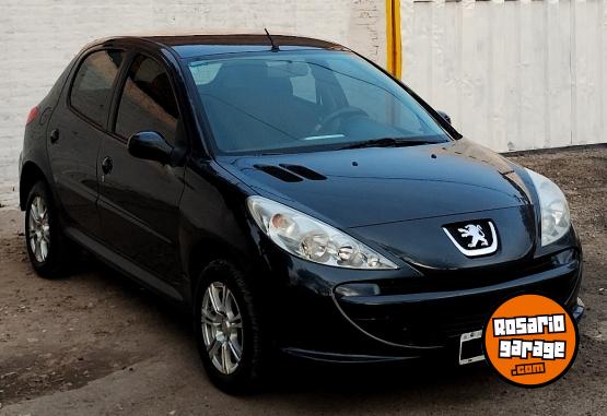 Autos - Peugeot 207 1.4 2013 Nafta 132000Km - En Venta