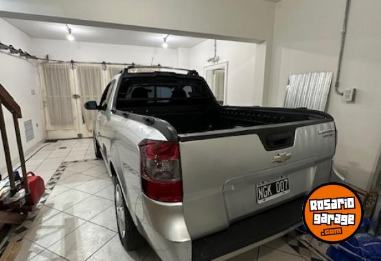 Camionetas - Chevrolet Montana sport 2013 GNC 143000Km - En Venta