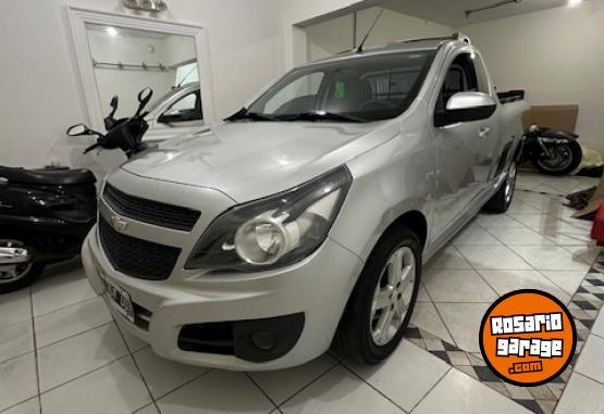 Camionetas - Chevrolet Montana sport 2013 GNC 143000Km - En Venta