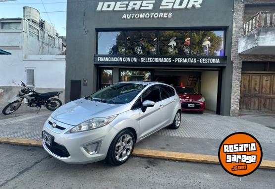 Autos - Ford Fiesta kd titanium 2012 Nafta  - En Venta