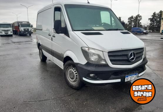 Utilitarios - Mercedes Benz Sprinter 411 2018 Diesel 185000Km - En Venta