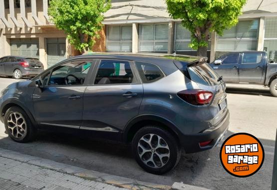 Autos - Renault Captur Intense 1.6 CVT 2019 Nafta 106000Km - En Venta