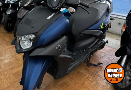 Motos - Yamaha ZR 125 2023 Nafta 9100Km - En Venta