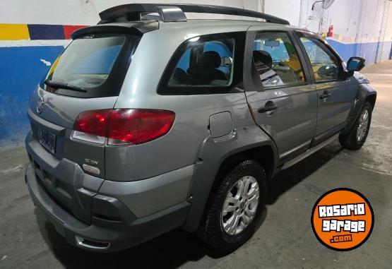 Autos - Fiat palio weekend adventure 2011 Nafta 209000Km - En Venta