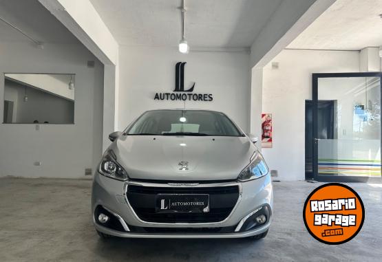 Autos - Peugeot 208 allure 2018 Nafta 50000Km - En Venta