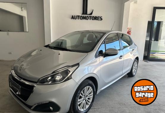 Autos - Peugeot 208 allure 2018 Nafta 50000Km - En Venta