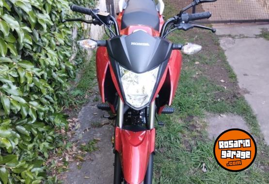 Motos - Honda Cb125 twister 2022 Nafta 15500Km - En Venta