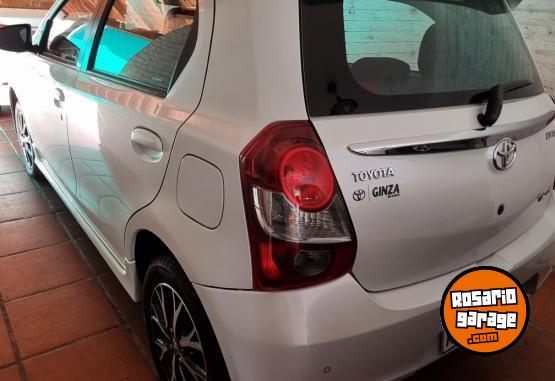 Autos - Toyota Etios 2023 Nafta 15000Km - En Venta