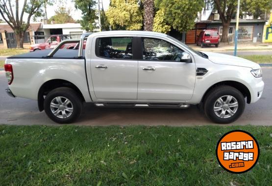 Camionetas - Ford Ranger 2022 Diesel 7500Km - En Venta