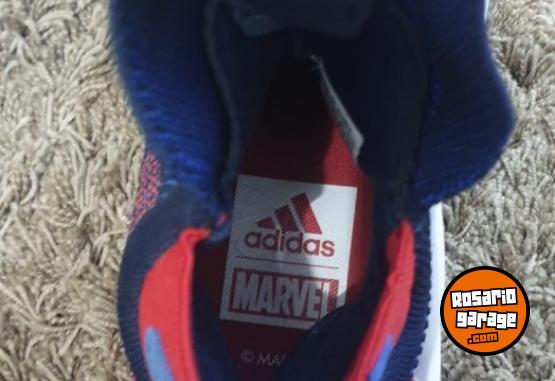 Deportes - Zapatillas ADIDAS MARVEL - En Venta