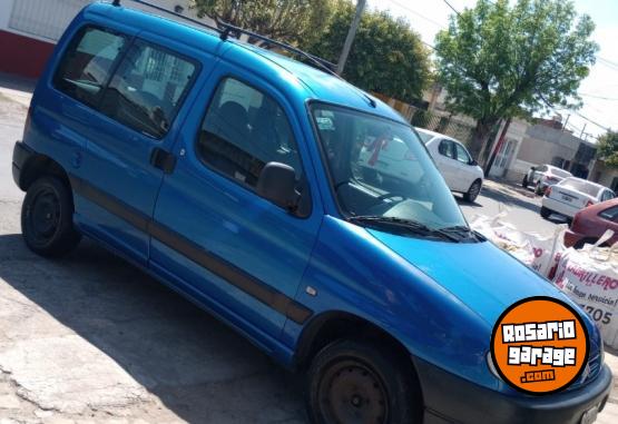 Utilitarios - Citroen Berlingo 2006 Diesel 246000Km - En Venta