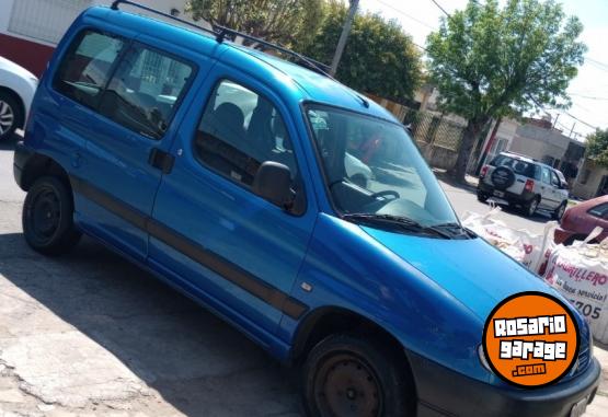 Utilitarios - Citroen Berlingo 2006 Diesel 246000Km - En Venta