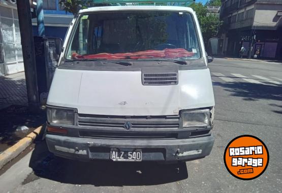 Utilitarios - Renault TRAFIC 2.2 DIESEL 1995 Diesel 232000Km - En Venta