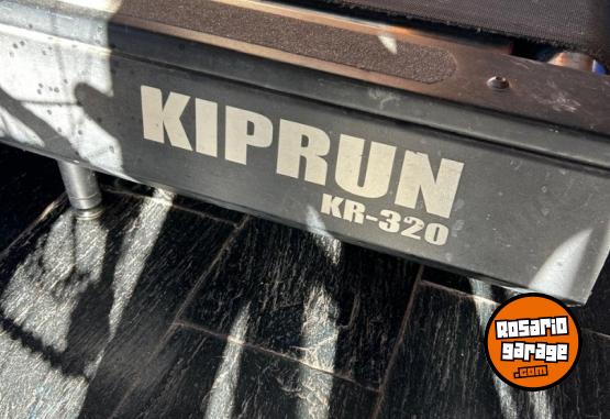 Deportes - Cinta de correr  kiprun Machines kR-320 - En Venta