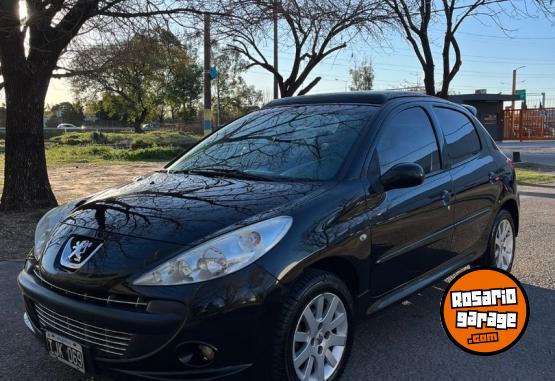 Autos - Peugeot 207 2009 Diesel 142000Km - En Venta