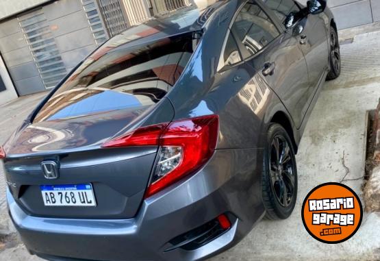 Autos - Honda Civic EX 2017 Nafta 152000Km - En Venta