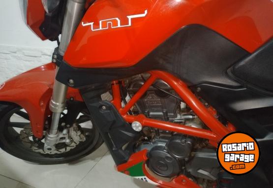 Motos - Benelli TNT 250 2017 Nafta 12500Km - En Venta