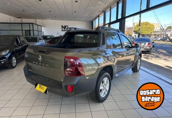 Camionetas - Renault Duster Oroch 2016 Nafta 90000Km - En Venta