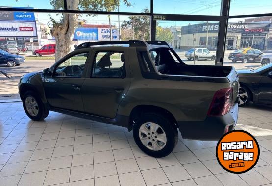 Camionetas - Renault Duster Oroch 2016 Nafta 90000Km - En Venta