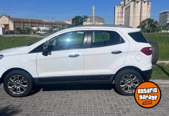 Autos - Ford EcoSport Freestyle 2014 Nafta 98000Km - En Venta