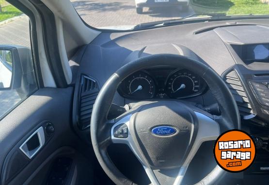 Autos - Ford EcoSport Freestyle 2014 Nafta 98000Km - En Venta