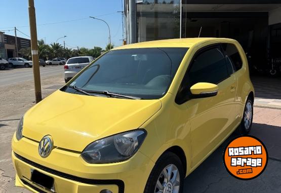 Autos - Volkswagen Up High 2015 Nafta 97000Km - En Venta