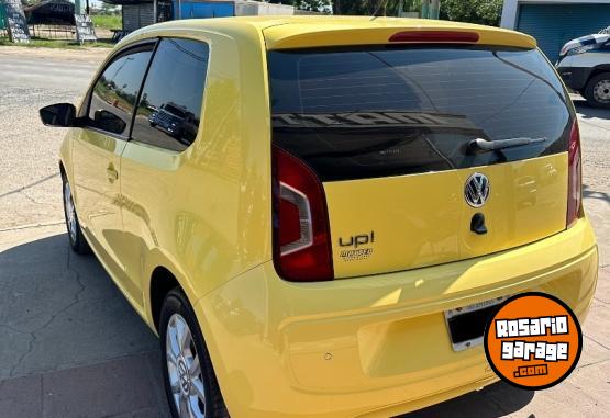 Autos - Volkswagen Up High 2015 Nafta 97000Km - En Venta