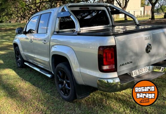 Camionetas - Volkswagen AMAROK V6 HIGHLINE 2020 Diesel 113000Km - En Venta