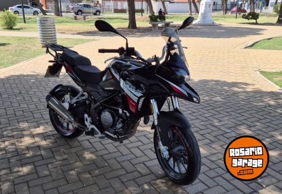 Motos - Benelli Trk 251 2022 Nafta 11000Km - En Venta