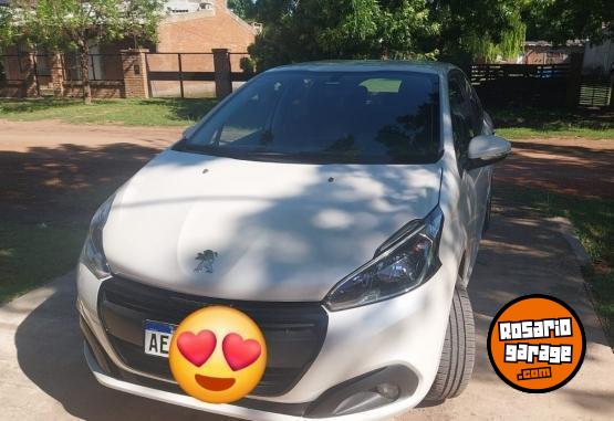 Autos - Peugeot 208 2020 GNC 63000Km - En Venta