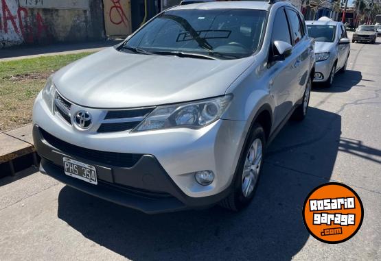 Camionetas - Toyota rav4 2015 Nafta 110000Km - En Venta