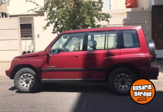 Camionetas - Suzuki Vitara 1.6 JLX Sidekick 1997 Nafta 240000Km - En Venta