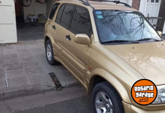 Camionetas - Chevrolet Grand Vitara 2.0 2000 Nafta 210000Km - En Venta