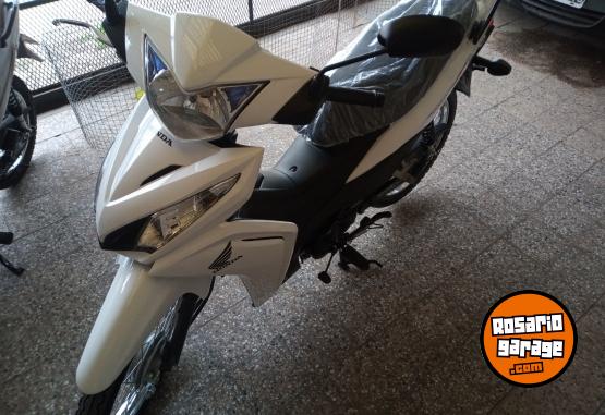 Motos - Honda Wave S 2022 Nafta 6600Km - En Venta