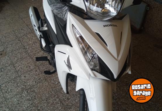 Motos - Honda Wave S 2022 Nafta 6600Km - En Venta