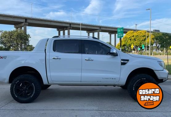 Camionetas - Ford RANGER 3.2 LMITE 4X4 2013 Diesel 178000Km - En Venta