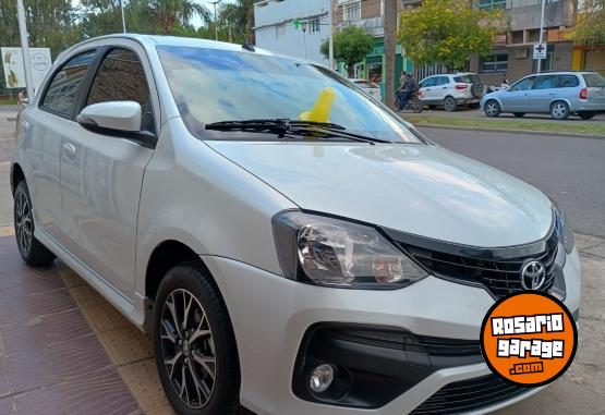 Autos - Toyota Etios xls 2023 Nafta 6000Km - En Venta