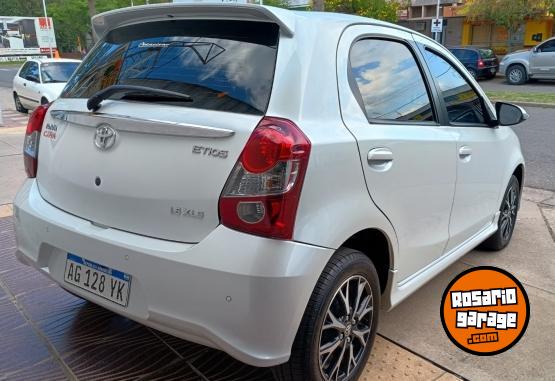 Autos - Toyota Etios xls 2023 Nafta 6000Km - En Venta