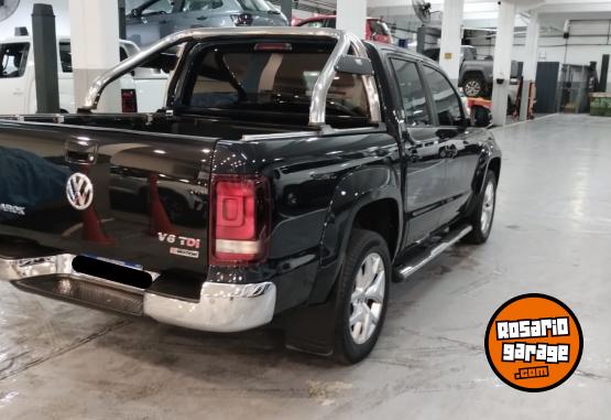 Camionetas - Volkswagen AMAROK V6 HIGHLINE AT 4X4 2018 Diesel 80000Km - En Venta